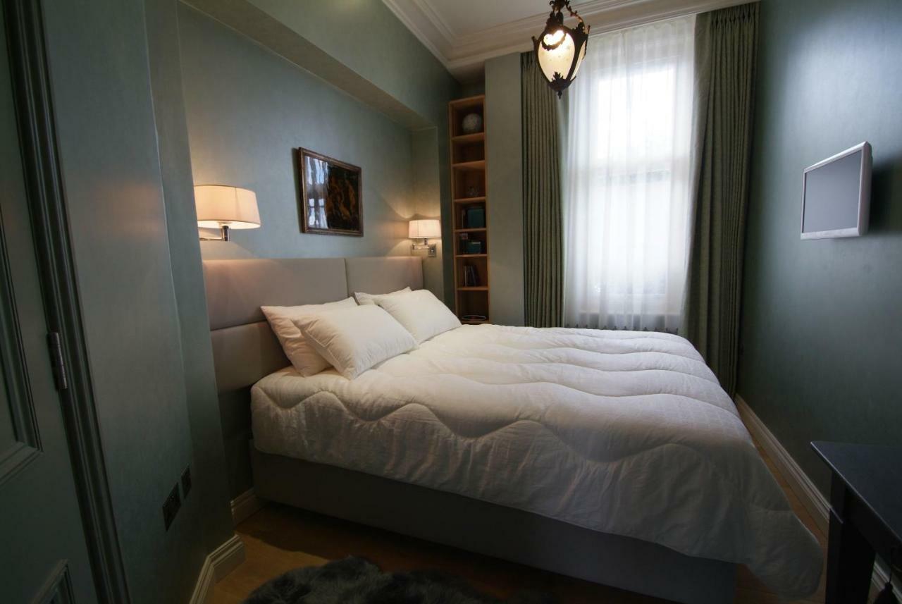 Chelsea: Exceptional 1Br W/Views Of The River Thames & Battersea Park Appartamento Londra Esterno foto